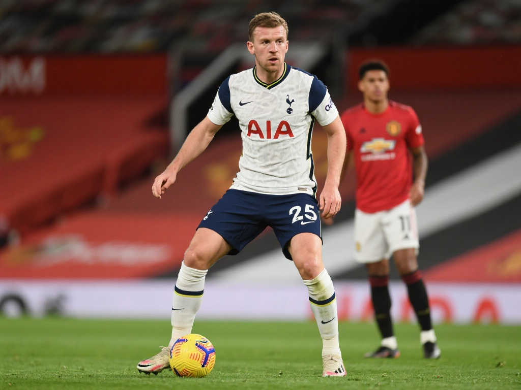 天空:曼联与霍伊别尔展开初步谈判,夏窗或无重大引援